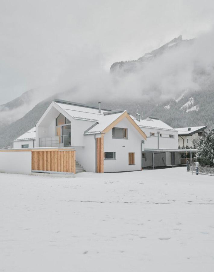 Urban Mountain Chalet With Lake View Maurach  Kültér fotó